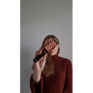 Hair revival phototherapy brush