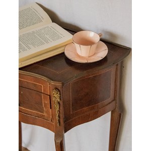 Odile, la table de chevet en bois n°649