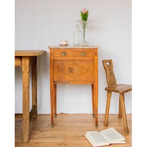 Odile, la table de chevet en bois n°648