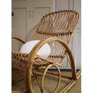 Grand rocking-chair en rotin n°640