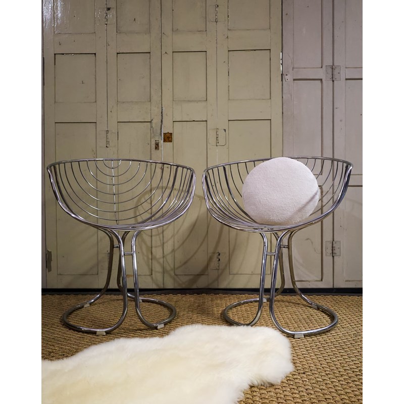 Debongout - Paire de chaises chromées n°1129