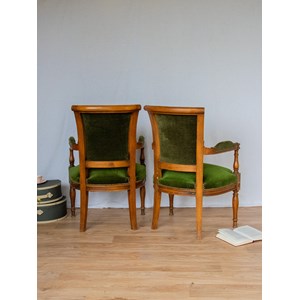 Paire de fauteuils en velours n°649