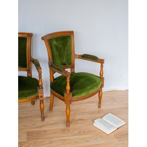 Paire de fauteuils en velours n°649