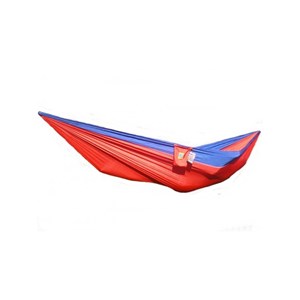 Hamac parachute ultraléger rouge voyage