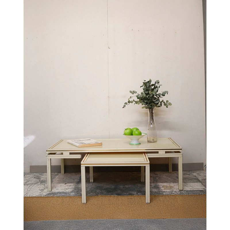 Tables gigognes en pierre et laiton n°117