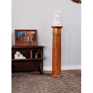 Hanna, la colonne en bois orangé n°744