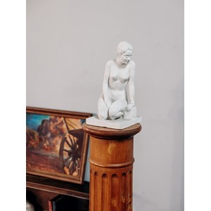 Hanna, la colonne en bois orangé n°744