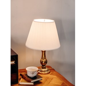 Lampe juponnée en laiton n°451