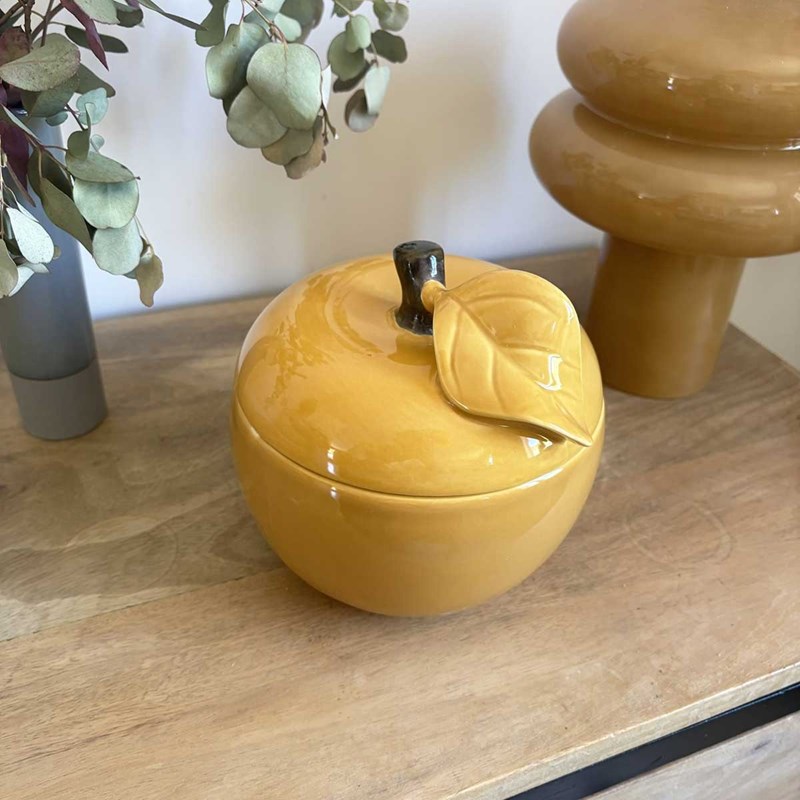 Boîte pomme coloris safran pour tout