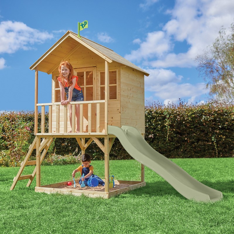 Maisonnette cabane sur pilotis avec tob