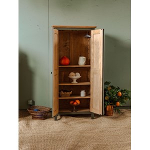 Blandine, l'armoire vert kaki n°288