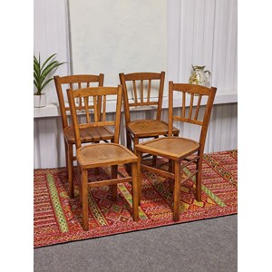 Lot de 4 chaises bistrot en bois n°906