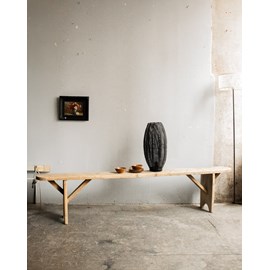 Grand banc en bois clair n°299