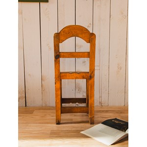 Paire de chaises en bois n°919