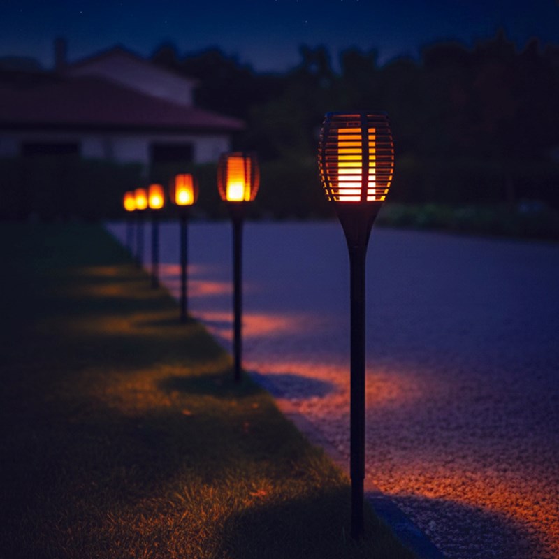 Lot de 4 torches effet flamme noir maity