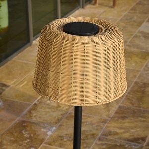 Lampadaire solaire beige mateo