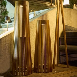 Lampadaire solaire bois tecka