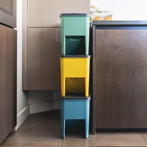 Lot de 3 poubelles empilables multicolore bergen