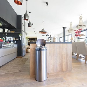 Poubelle de cuisine automatique argent artic