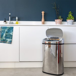 Poubelle de cuisine automatique argent majestic