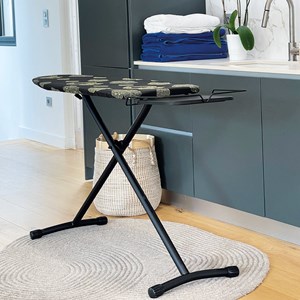 Table à repasser noir utah