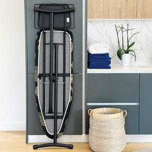 Table à repasser noir utah