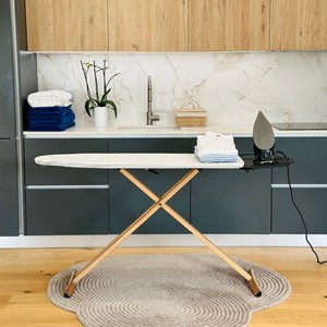 Table à repasser beige nubar