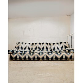 Canapé en velours guermonprez n°111