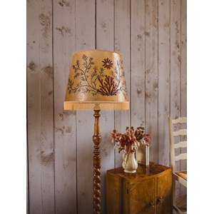 Julien, le lampadaire en bois n°279