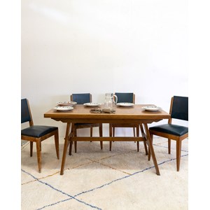 Karla, la table à manger en bois n°1047