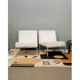 Paire de chauffeuses chromées blanches n°77