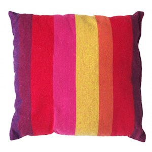 Coussin doux rouge rayé