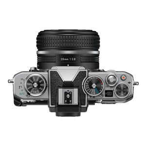 Nikon z fc + z 28mm f2.8 se + adaptateur ftz ii