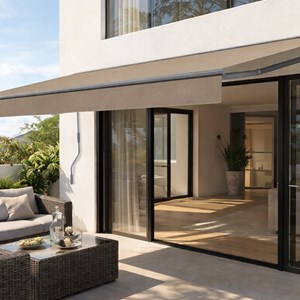 Adro store banne manuel 3,95 x 3 m en aluminium avec toile taupe