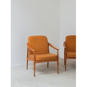 Paire de fauteuils en bois et tissu n°776