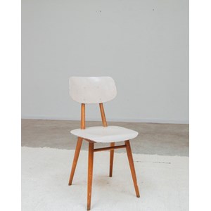 Chaise thonet blanche en bois clair n°1194