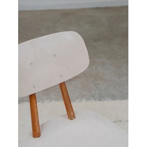 Chaise thonet blanche en bois clair n°1194