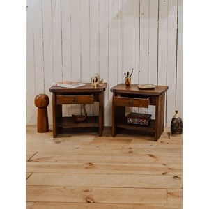 Paire de tables de chevet en bois n°1176