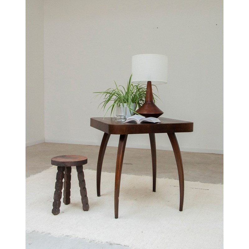 Table d'appoint en bois foncé n°772