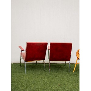 Paire de fauteuils en skaï et chrome n°794