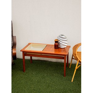 Table basse à jardinière intégrée n°722