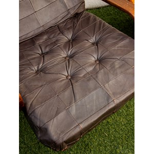 Fauteuil en simili cuir et bois n°796