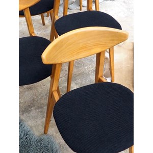 Alma, le lot de 6 chaises baumann n°1186