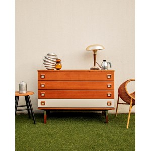 Olga, la commode en teck bicolore n°360