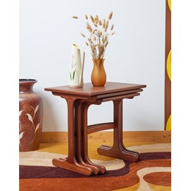 Tables gigognes scandinaves en bois n°129