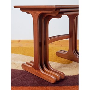 Tables gigognes scandinaves en bois n°129