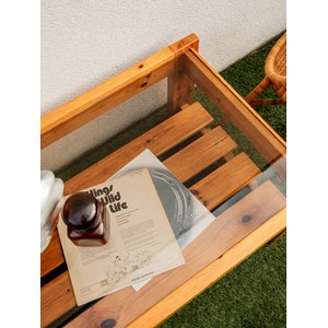 Table basse en pin et verre fumé n°739