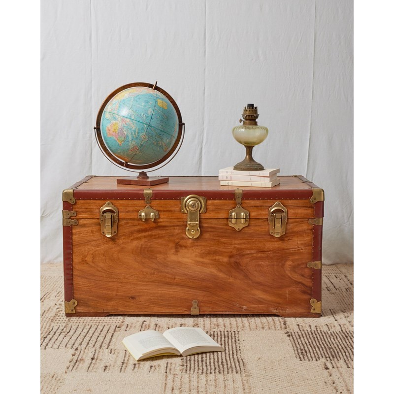 Petite malle en bois claire et laiton n°250