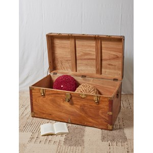 Petite malle en bois claire et laiton n°250