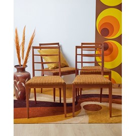 Lot de chaises scandinaves en bois n°1206